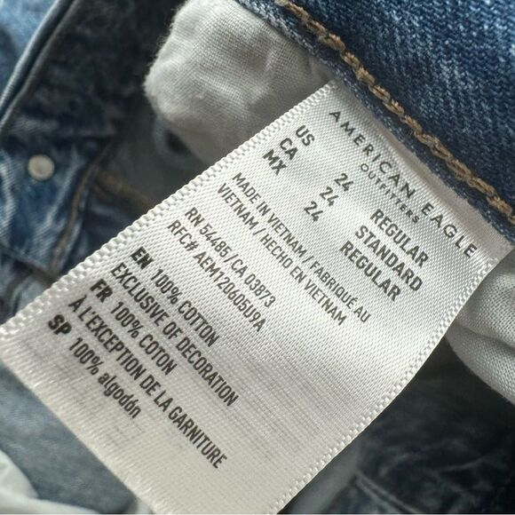 American Eagle curvy mom jeans size 24 - Picture 5 of 6